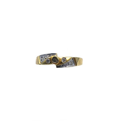 Ring gold plated with zircon stones